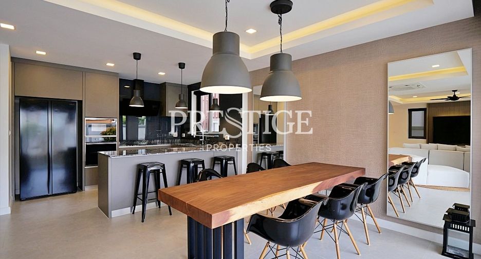 For sale 3 bedrooms house in South Pattaya, Pattaya