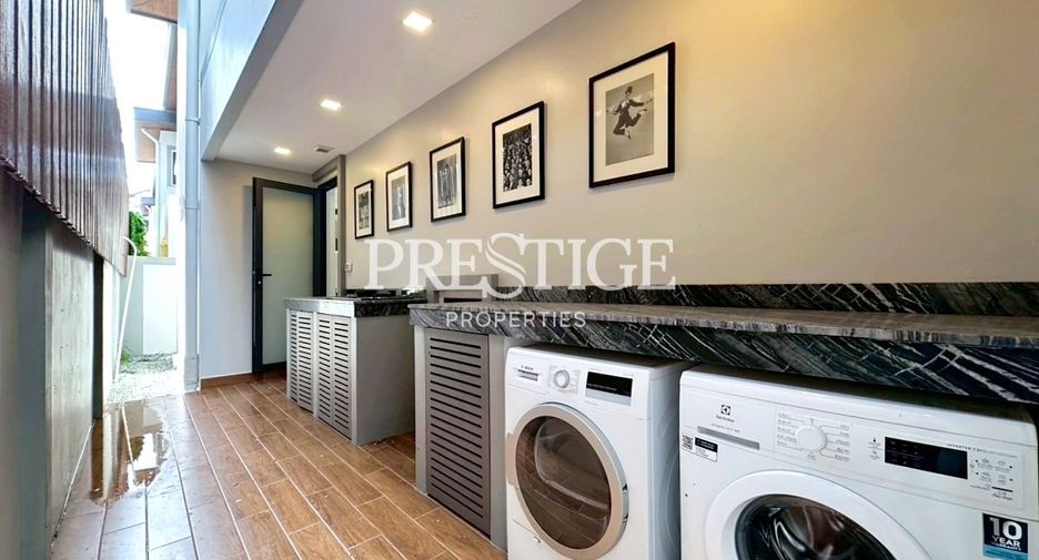 For sale 3 bedrooms house in South Pattaya, Pattaya