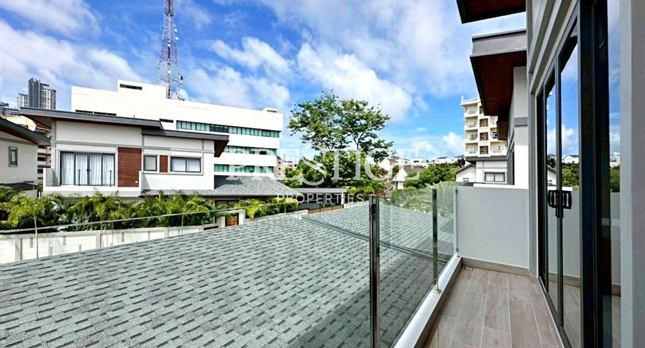 For sale 3 bedrooms house in South Pattaya, Pattaya