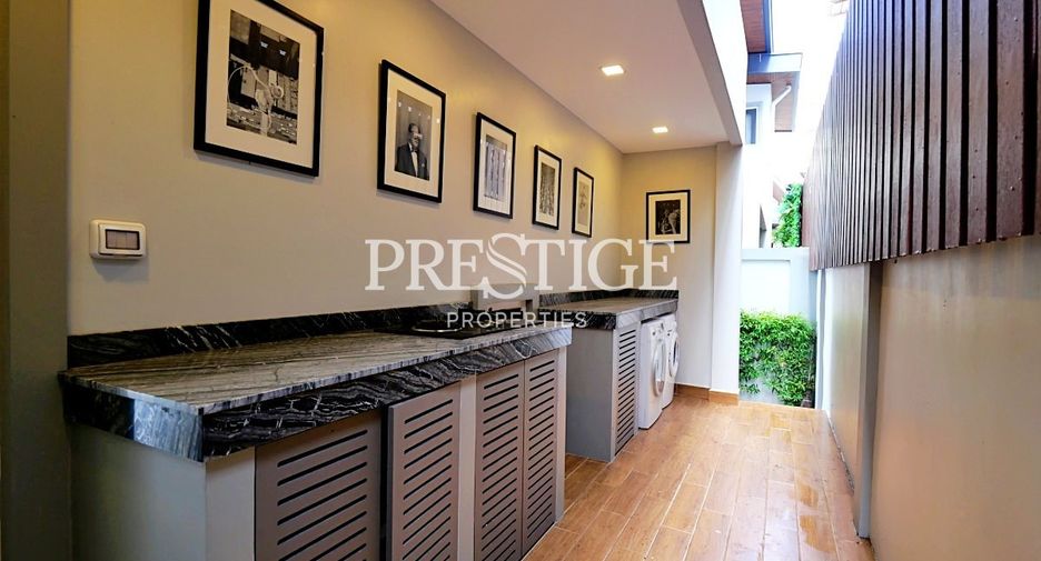 For sale 3 bedrooms house in South Pattaya, Pattaya