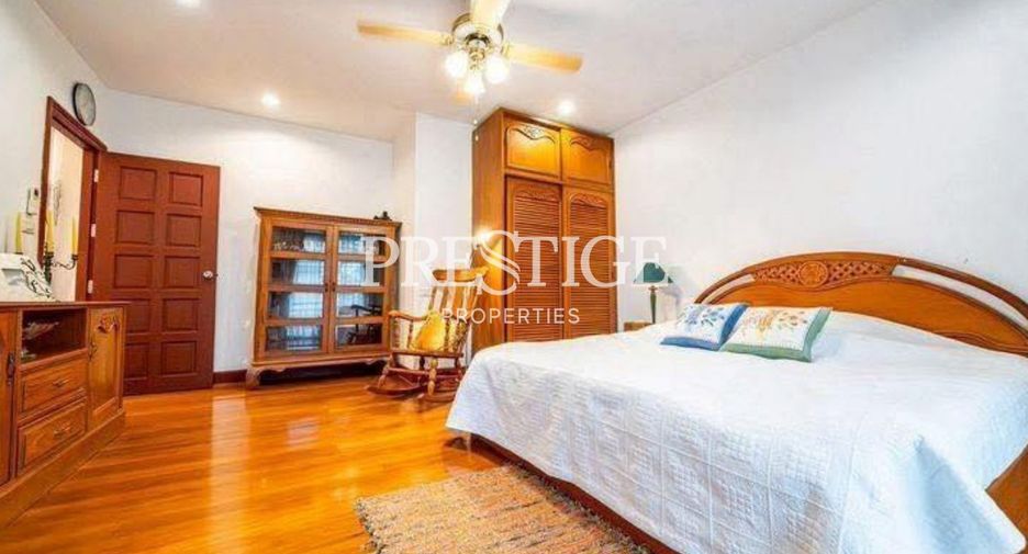 For sale 6 bedrooms house in Bang Lamung, Chonburi