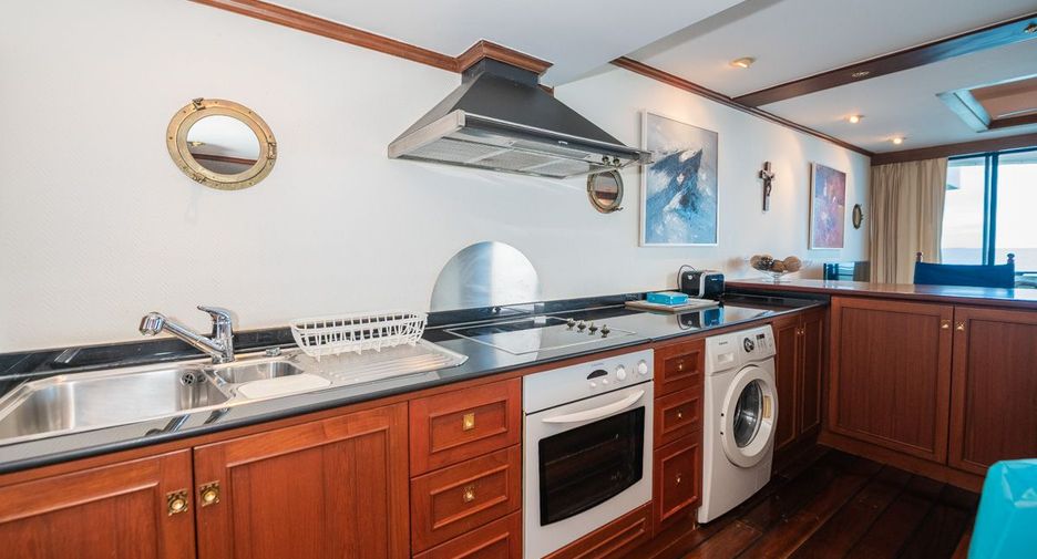 For sale 2 bedrooms condo in Bang Lamung, Chonburi