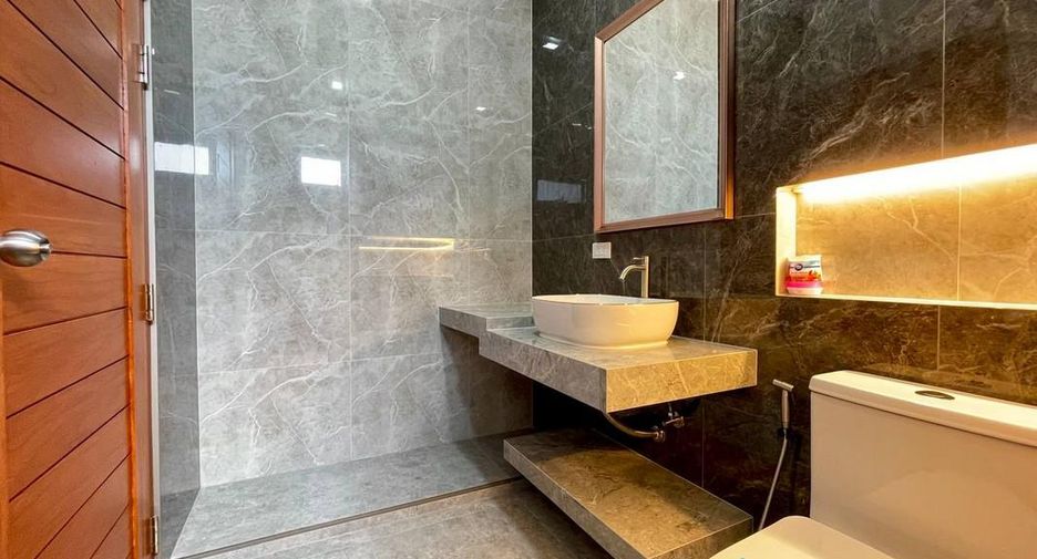 For sale 3 bedrooms house in Sattahip, Chonburi