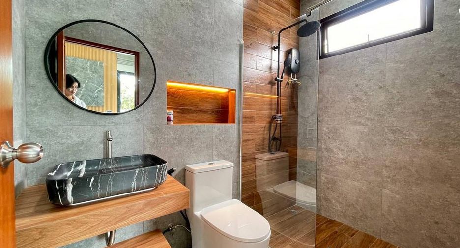 For sale 3 bedrooms house in Sattahip, Chonburi