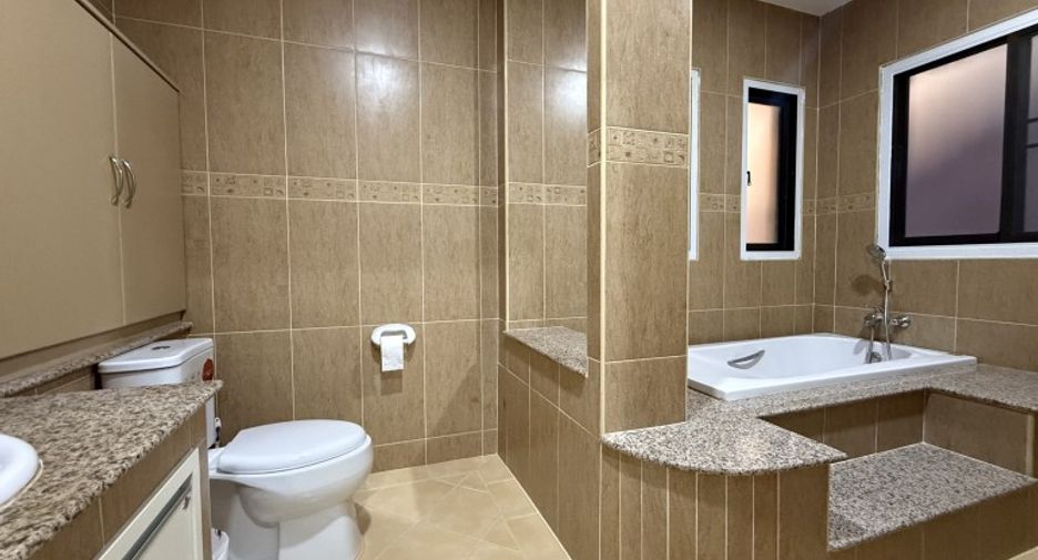 For sale 3 bedrooms house in Bang Lamung, Chonburi