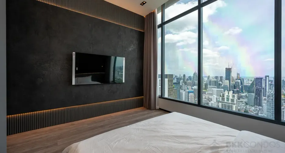 For sale 2 bedrooms condo in Watthana, Bangkok