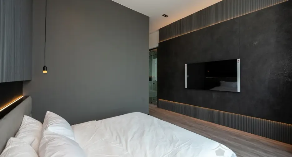 For sale 2 bedrooms condo in Watthana, Bangkok