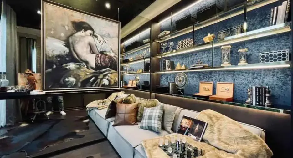 Condo en alquiler y en venta de 2 habitaciones en Khlong Toei, Bangkok