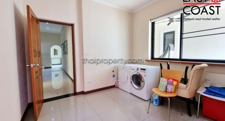 For sale and for rent 4 bedrooms house in East Pattaya, Pattaya