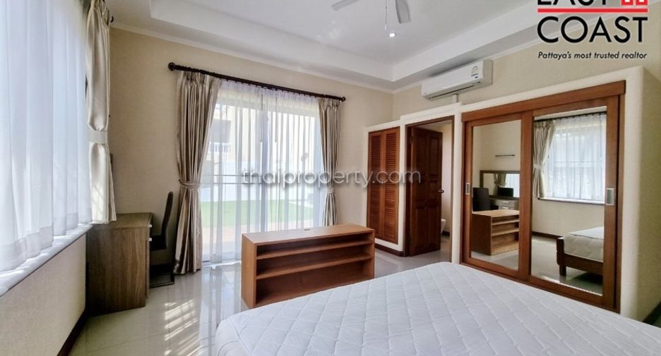 For sale and for rent 4 bedrooms house in East Pattaya, Pattaya