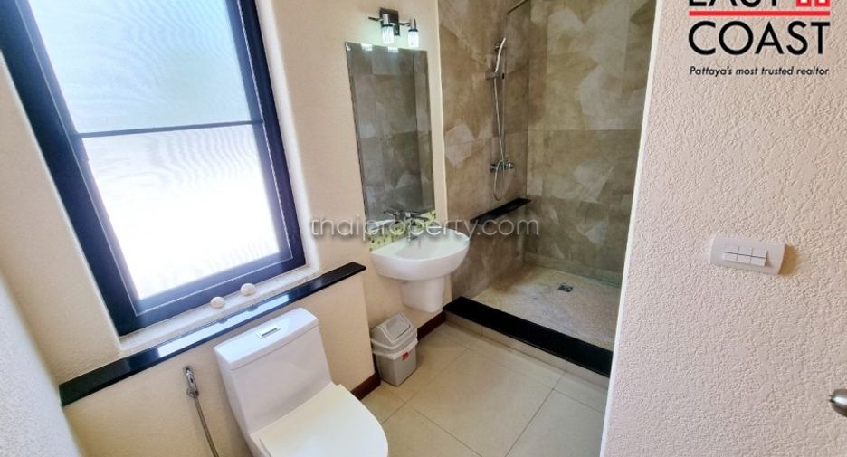 For sale and for rent 4 bedrooms house in East Pattaya, Pattaya