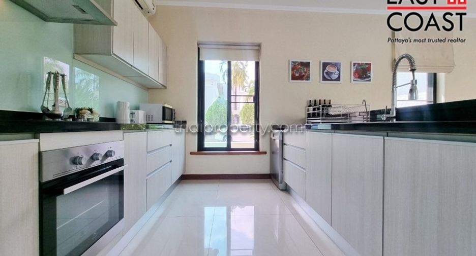 For sale and for rent 4 bedrooms house in East Pattaya, Pattaya