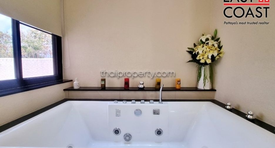 For sale and for rent 4 bedrooms house in East Pattaya, Pattaya