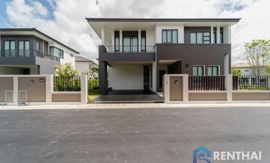 For sale 3 ベッドルーム house in Sattahip, Chonburi