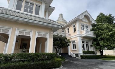 Casa en venta de 4 habitaciones en Lat Phrao, Bangkok