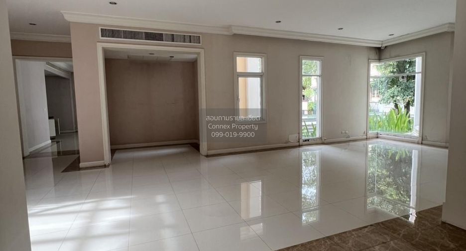 À vendre 4 chambres maison à Lat Phrao, Bangkok