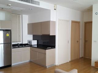 Продажа 2 спальни кондо в Кхлонг Тоеи, Бангкок