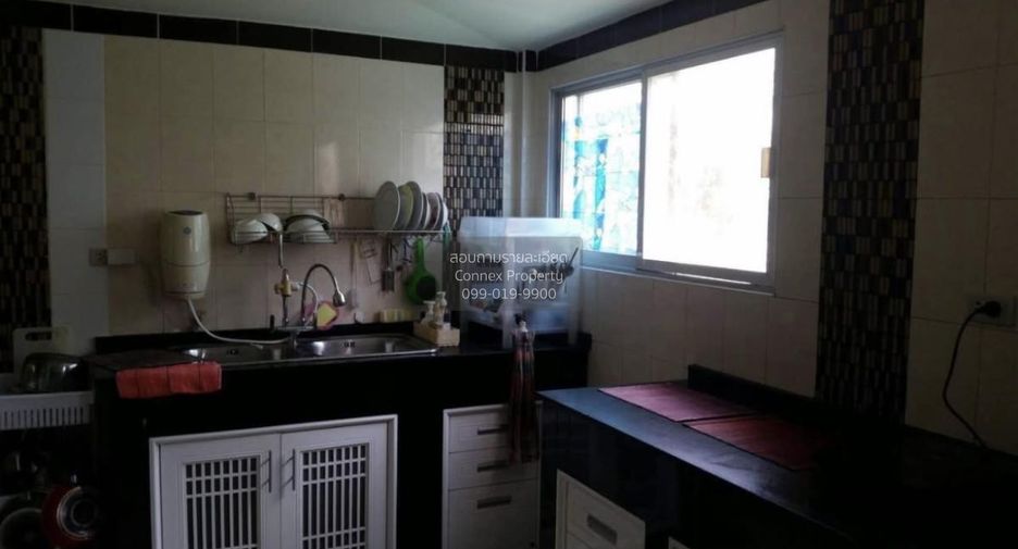 For sale 4 bedrooms house in Mueang Samut Sakhon, Samut Sakhon