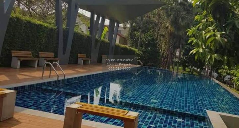 Casa adosada en venta de 3 habitaciones en Khlong Sam Wa, Bangkok
