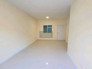 出售 3 卧室 联排别墅 在 Khlong Luang, Pathum Thani
