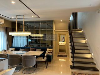 Casa en venta de 4 habitaciones en Pak Kret, Nonthaburi