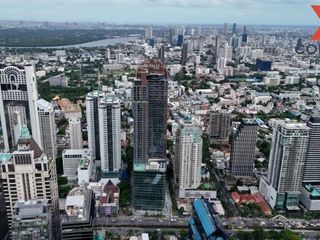 Condo en venta de 3 habitaciones en Sathon, Bangkok