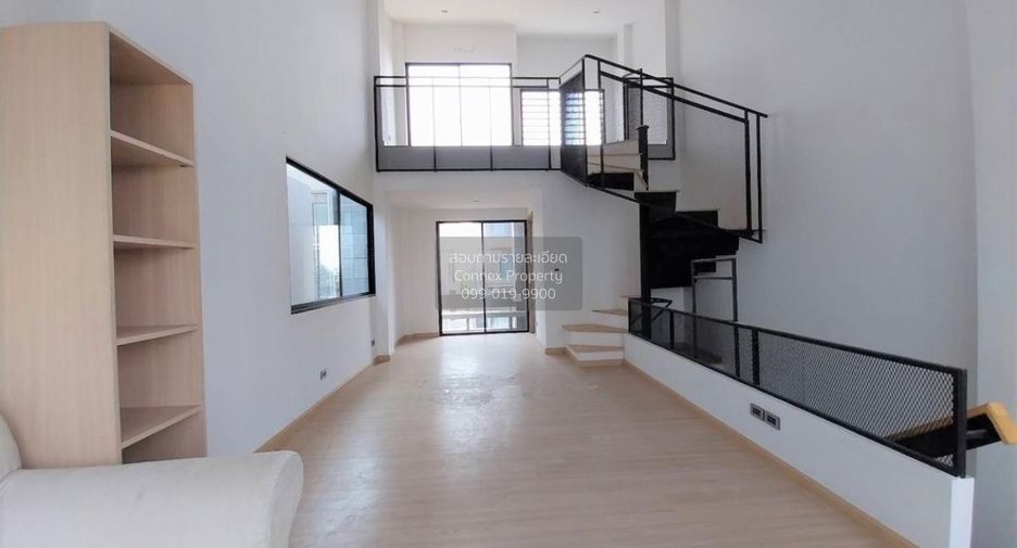 For sale 1 bed townhouse in Pak Kret, Nonthaburi