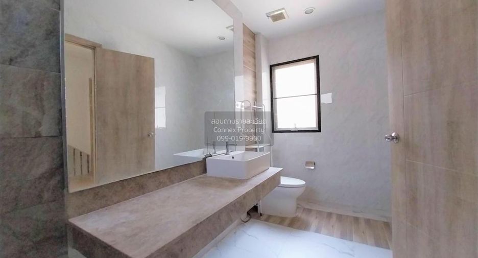 For sale 1 bed townhouse in Pak Kret, Nonthaburi