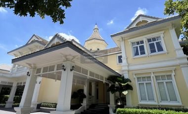 Casa en venta de 3 habitaciones en Lat Phrao, Bangkok
