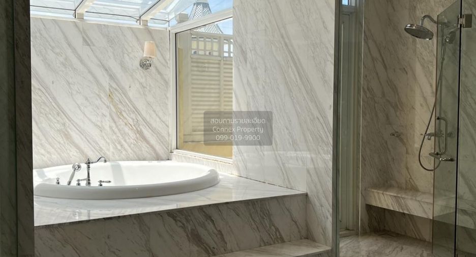 Casa en venta de 3 habitaciones en Lat Phrao, Bangkok