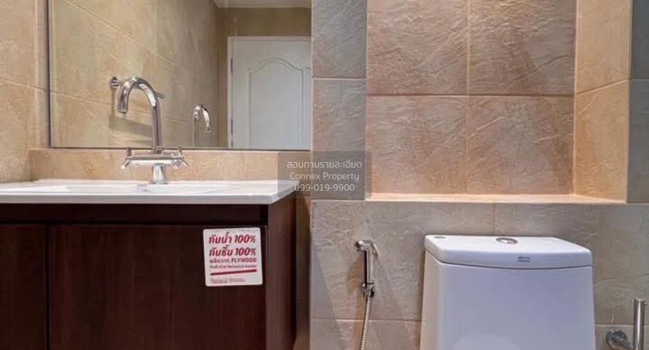For sale 2 bedrooms condo in Yan Nawa, Bangkok