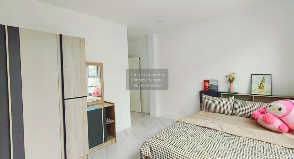 For sale 4 bedrooms townhouse in Min Buri, Bangkok
