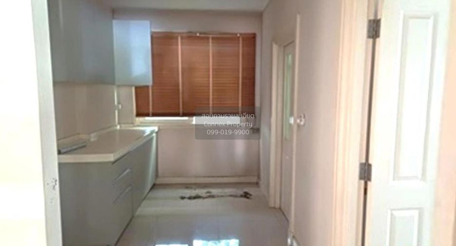For sale 3 bedrooms house in Mueang Nonthaburi, Nonthaburi