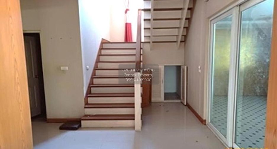 For sale 3 bedrooms house in Mueang Nonthaburi, Nonthaburi