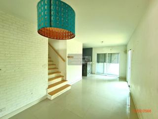 Casa adosada en venta de 3 habitaciones en Bang Kruai, Nonthaburi