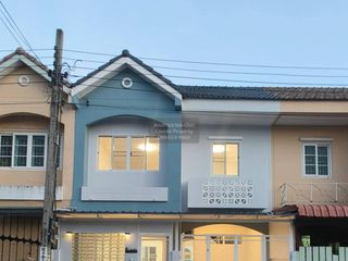 For sale 3 bedrooms townhouse in Bang Bua Thong, Nonthaburi