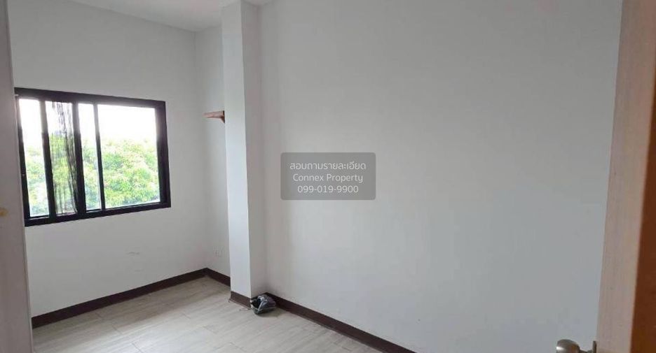 Продажа 3 спальни таунхаус в Буенг Кум, Бангкок