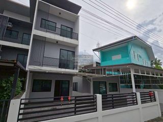 For sale 3 bedrooms townhouse in Bueng Kum, Bangkok
