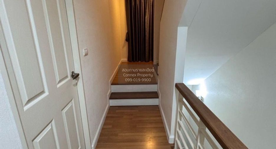 For sale 3 bedrooms townhouse in Mueang Nonthaburi, Nonthaburi