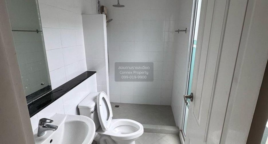For sale 3 bedrooms townhouse in Mueang Nonthaburi, Nonthaburi