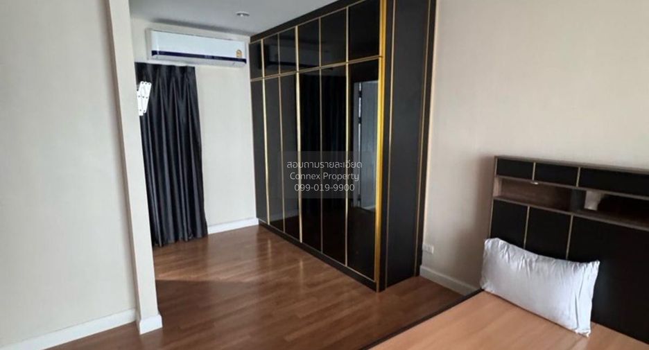 For sale 3 bedrooms townhouse in Mueang Nonthaburi, Nonthaburi