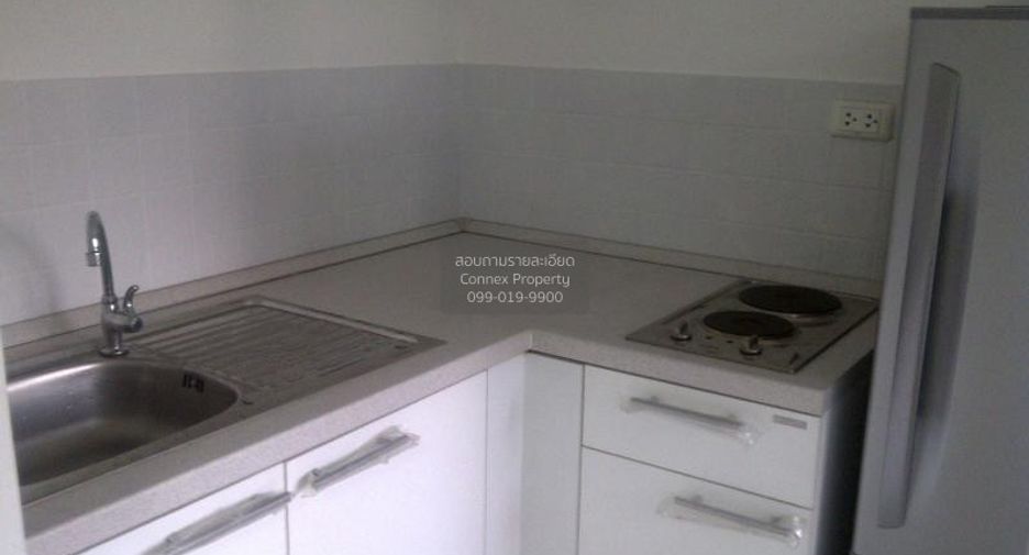 For sale 1 bed condo in Khlong Toei, Bangkok
