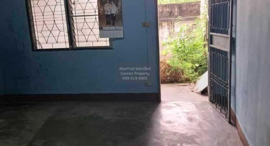 For sale 2 bedrooms townhouse in Mueang Samut Sakhon, Samut Sakhon
