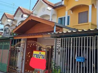 For sale 2 bedrooms townhouse in Mueang Samut Sakhon, Samut Sakhon