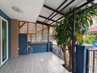 出售 3 卧室 联排别墅 在 Mueang Samut Sakhon, Samut Sakhon