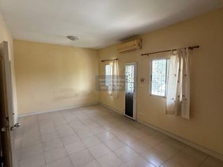 For sale 4 bedrooms townhouse in Mueang Samut Sakhon, Samut Sakhon