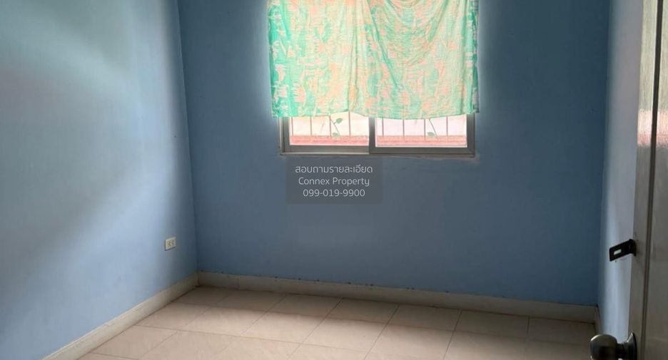 For sale 4 bedrooms townhouse in Mueang Samut Sakhon, Samut Sakhon