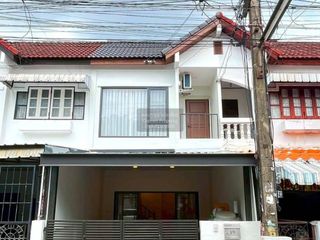 For sale 2 bedrooms townhouse in Khan Na Yao, Bangkok