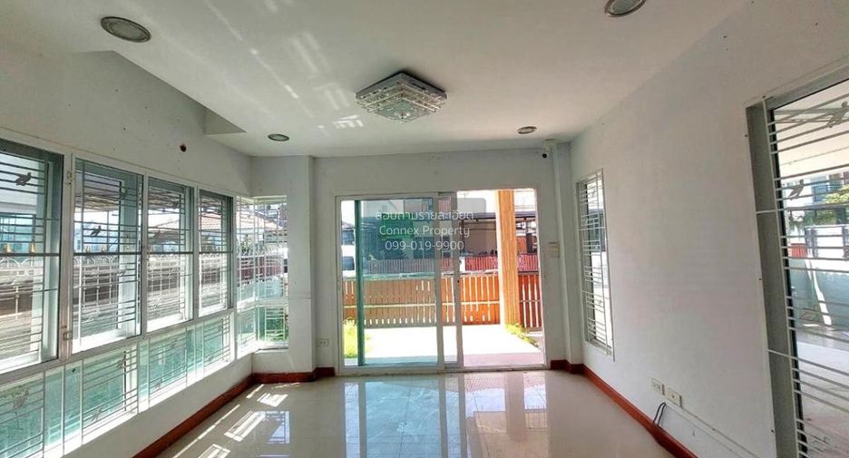 Haus zum Kauf mit 4 Zimmer in Bang Bua Thong, Nonthaburi