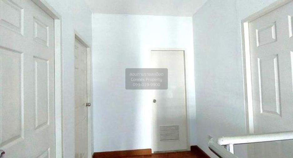 Haus zum Kauf mit 4 Zimmer in Bang Bua Thong, Nonthaburi